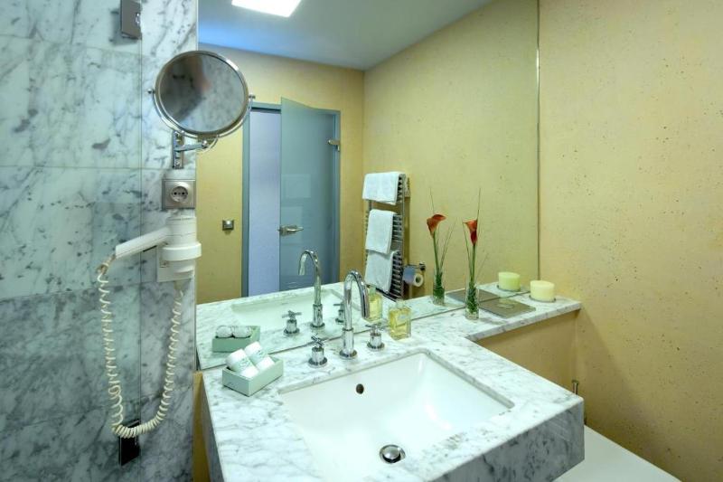 Hotel Penz West - image 7