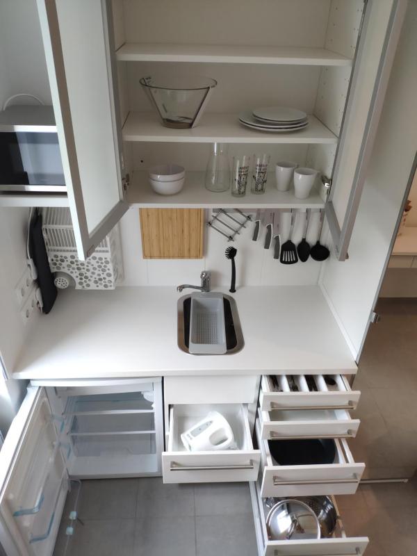One-Bedroom Apartment image 4