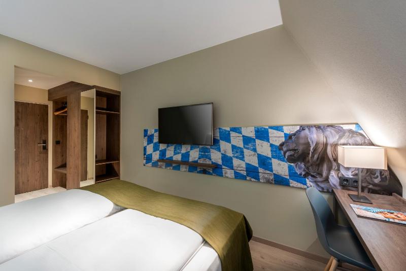 Standard Single Room image 2