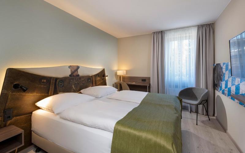 Standard Single Room image 4