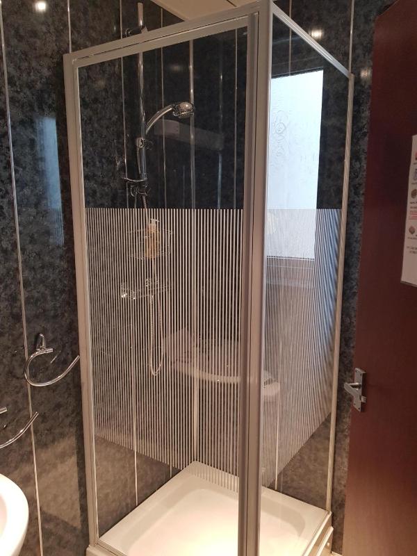 Double Room with Private Bathroom image 2