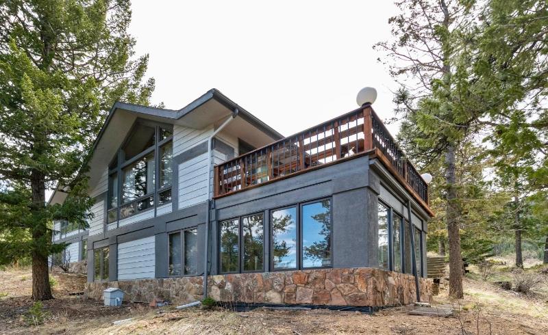 Three-Bedroom House image 3