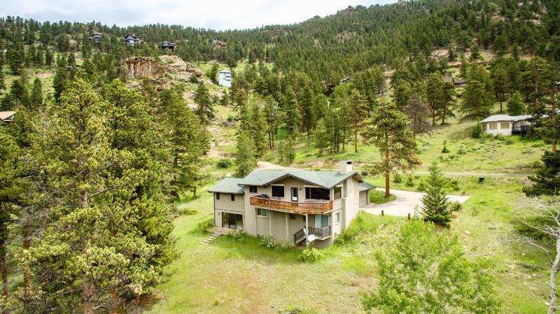 Four-Bedroom Holiday Home image 4