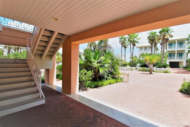 Sea Hawk - Private Beach House With Pool & Hot Tub Home - image 48