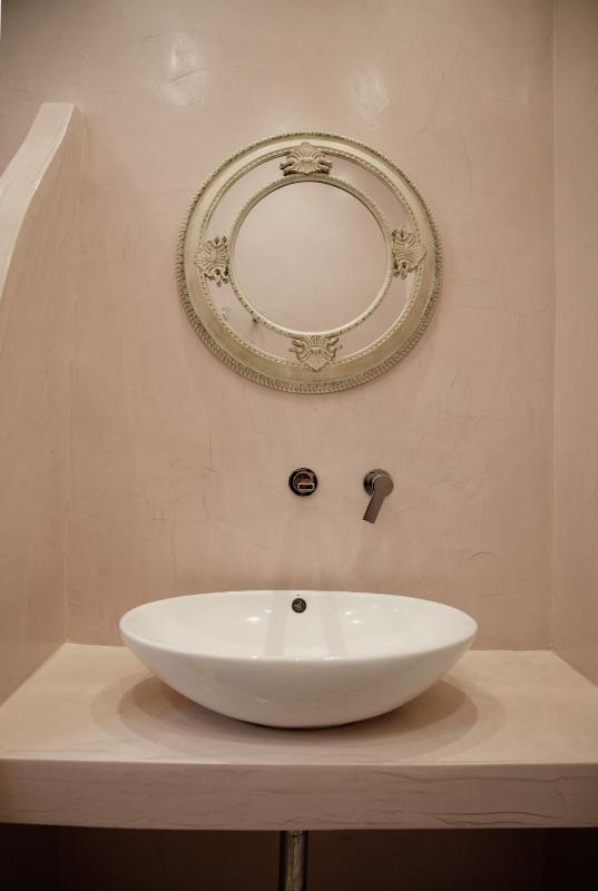 Suite (5 Adults) image 3