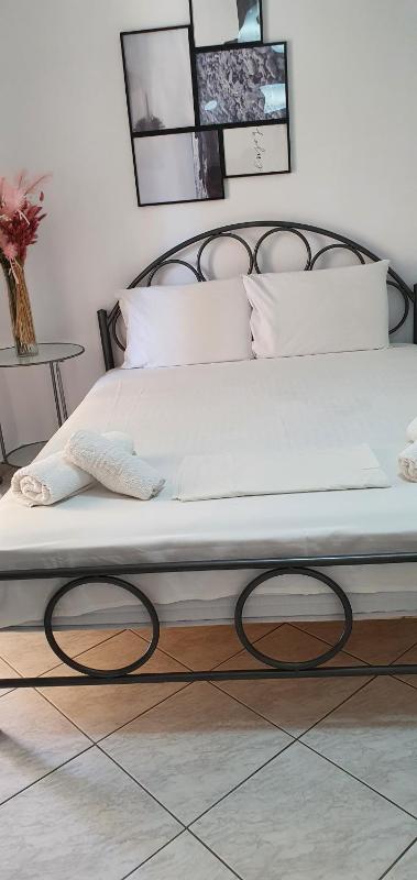 Classic Triple Room image 3