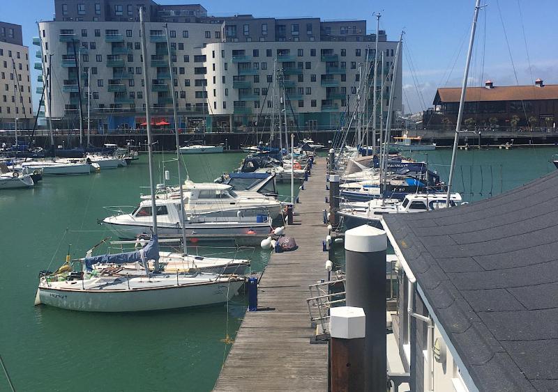 Brighton Marina Floating home Images