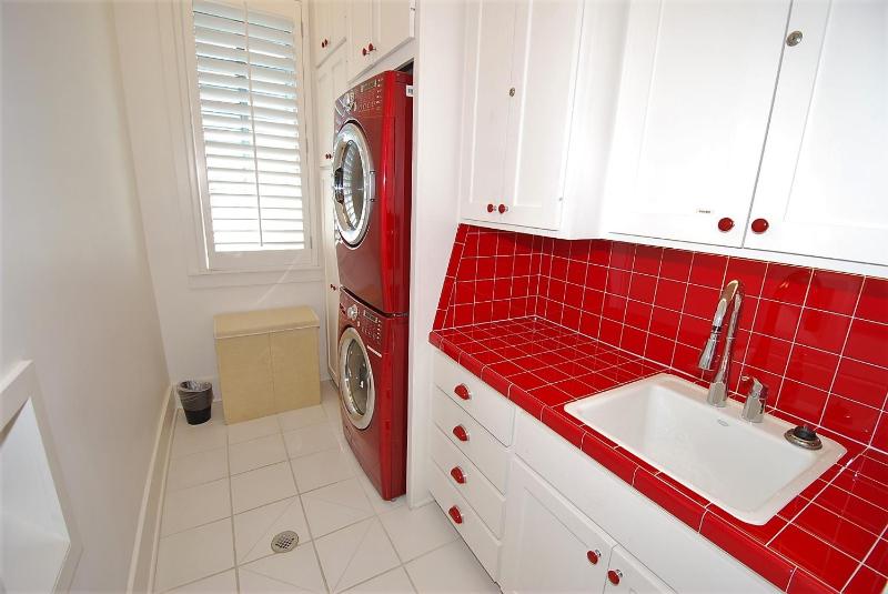 Four-Bedroom Holiday Home image 2