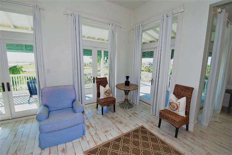 Bella Casa Home - image 35