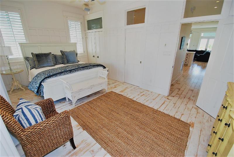 Bella Casa Home - image 32