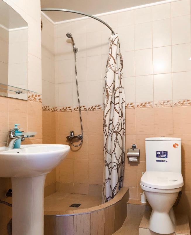 Standard Double Room image 2