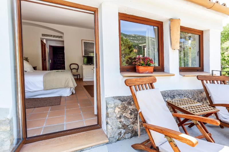Superior Double or Twin Room with Terrace image 2