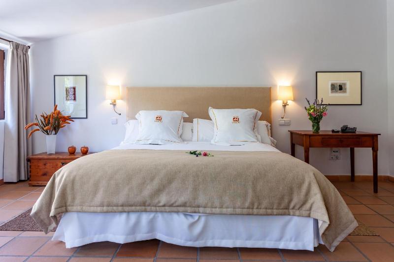 Superior Double or Twin Room with Terrace image 4
