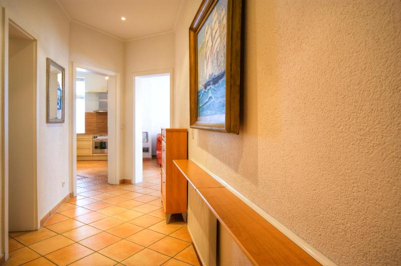 Holiday Apartment (2 Adults + 2 Children) image 3