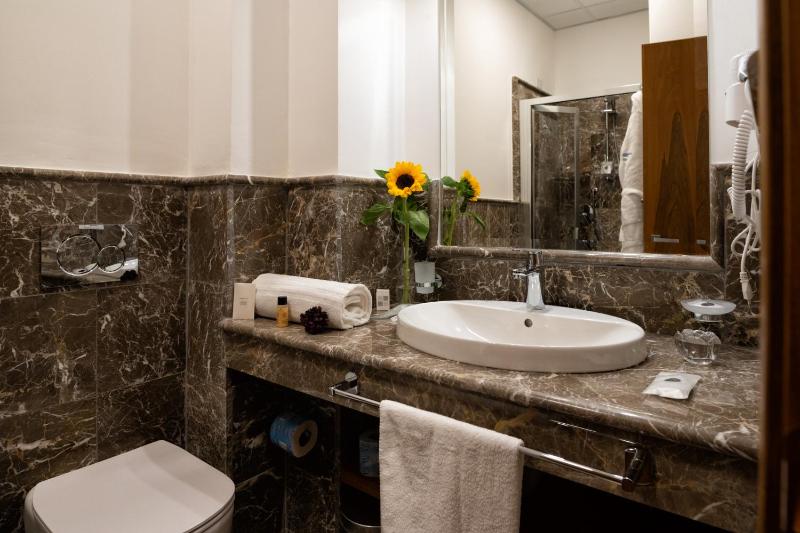 Taormina Park Hotel - image 28