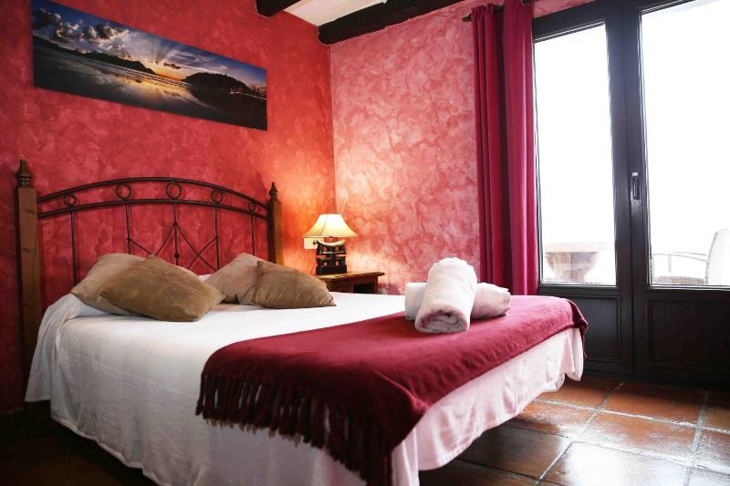 Double Room image 2
