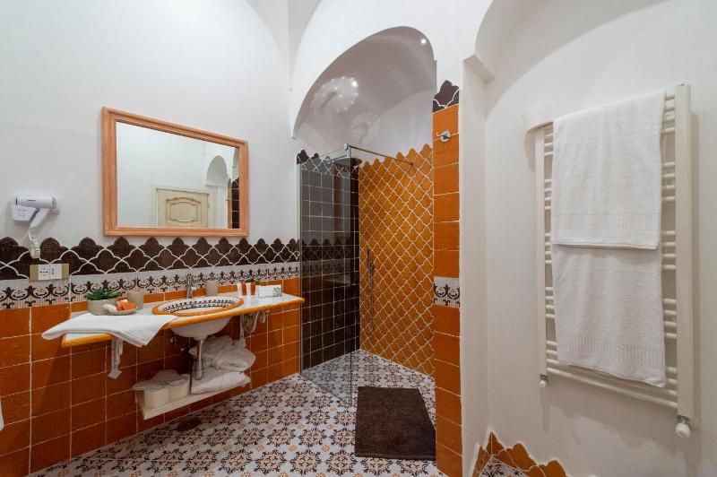 CASA CAPRILE POSITANO - image 32