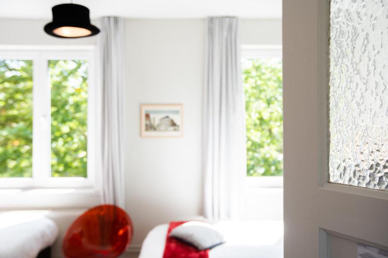 Triple Room image 2