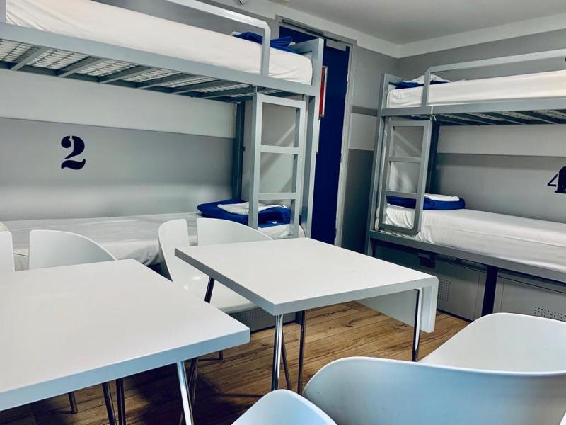 Room for 8 People with Shared Bathroom image 4