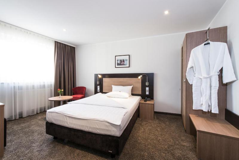 Comfort Single Room image 1