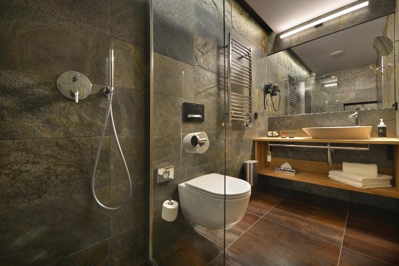Deluxe Double Room with Balcony or Terrace image 2