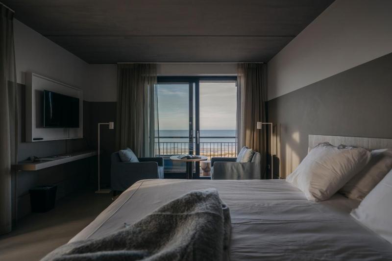 Superior room - sea view image 3