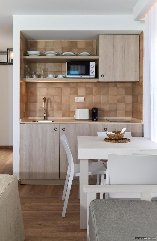 Studio Low Cost image 4