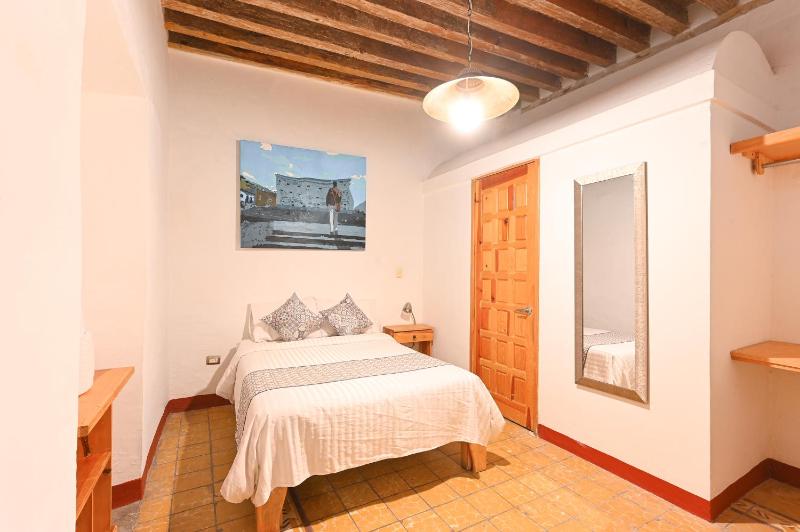 Hotel Meson Cuevano - image 14