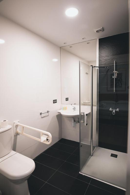 Central Roomss - image 3