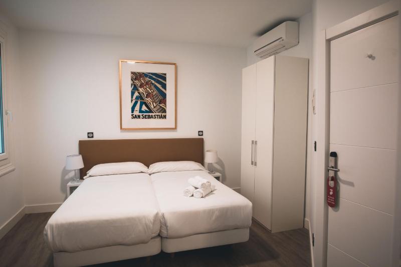 Central Roomss - image 10