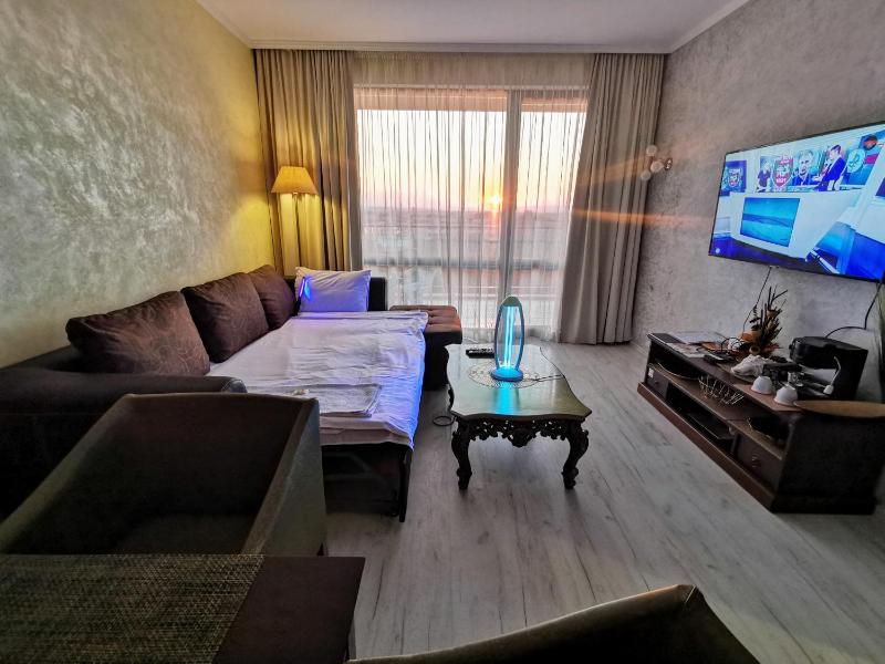 ROYAL BEACH HOTEL apartment - image 9