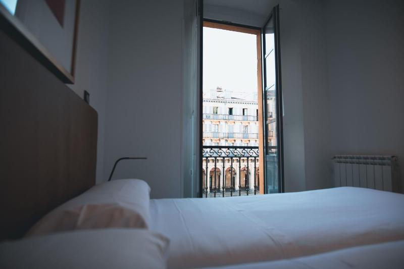 Central Roomss - image 6