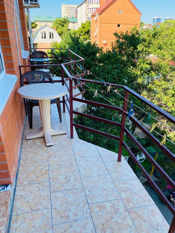 Triple Room with Balcony image 3