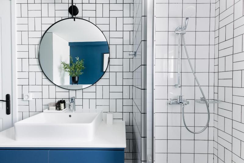 Iconic 1BR Apartment in Koukaki by UPSTREET - image 13