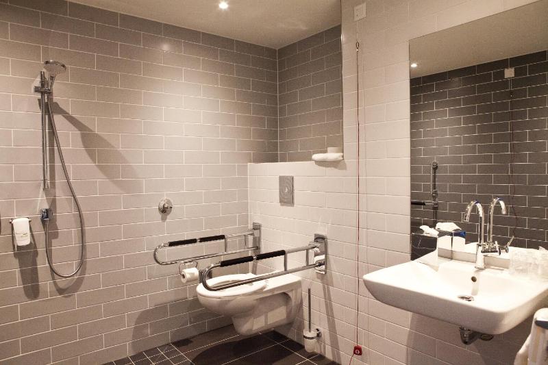 Standard Single Room - Disability Access image 3