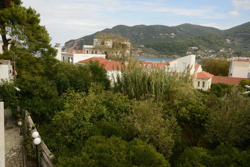 Sofia's Garden by Booking Kottas - image 39
