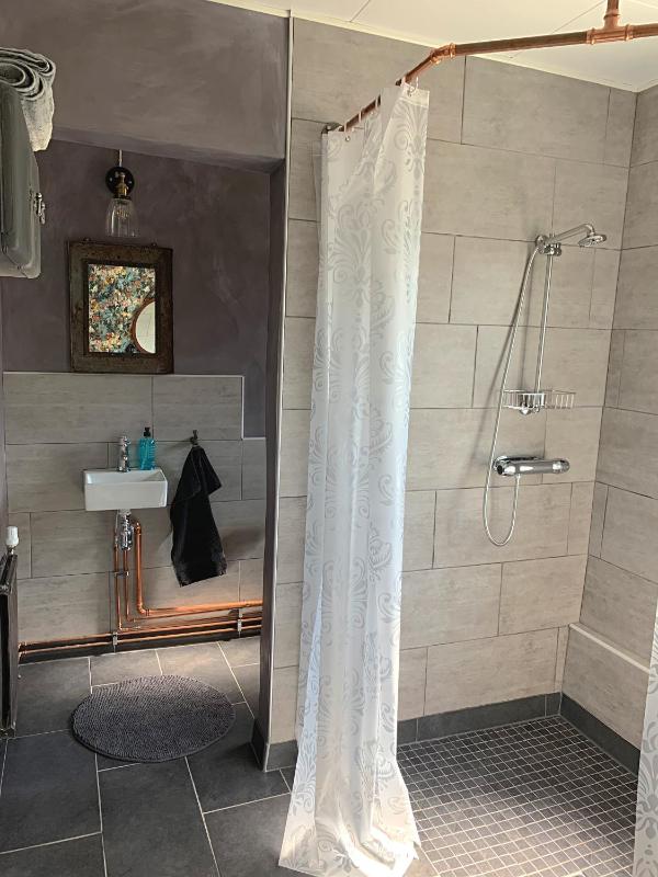 Double Room with Private Bathroom image 2