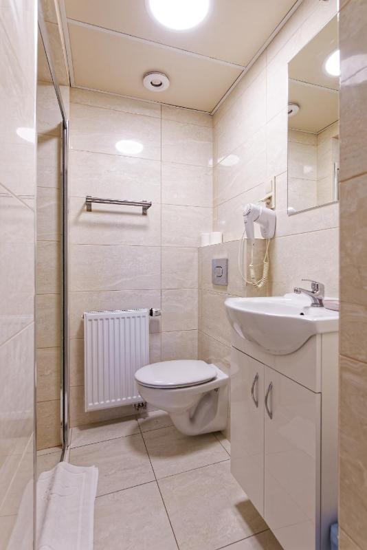 Single Room image 1