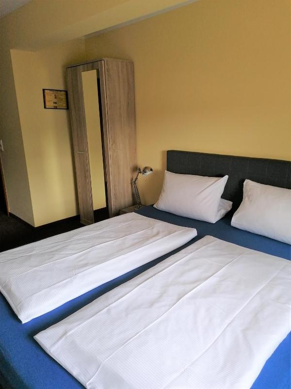 Standard Double Room image 1