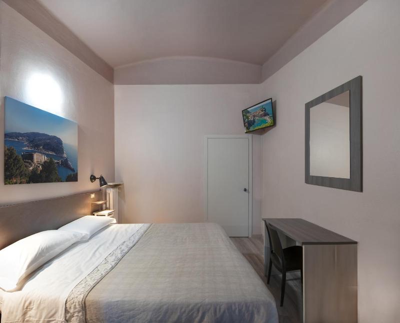 Triple Room image 1