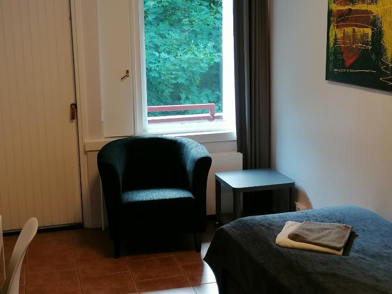 Single Room image 1