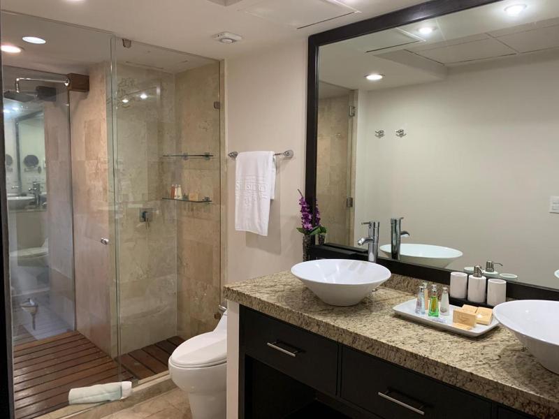 St Isidro Suites Corporate Housing SPA & Wellness Center - image 25