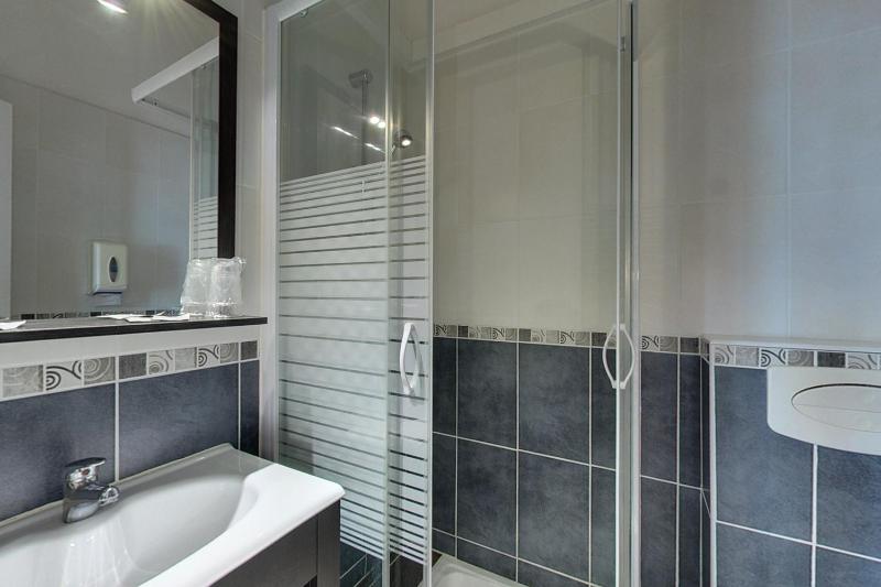 Will's Hotel - image 24