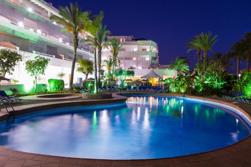 Apartamentos Mexico - image 1