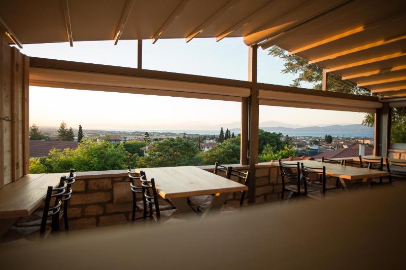 Double or Twin with Patio Access image 4