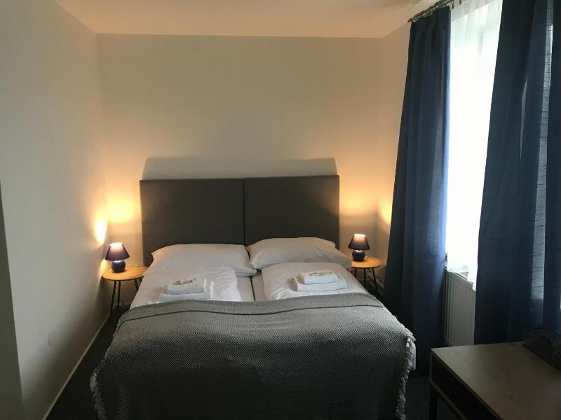 Superior Double Room image 1