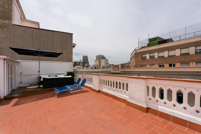 Two-Bedroom Apartment with Terrace - Attic - Casp, 30 image 3