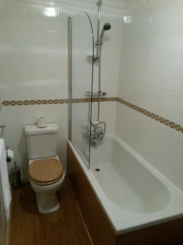 Standard Double Room image 2