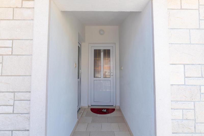 Apartments Kristian - image 9