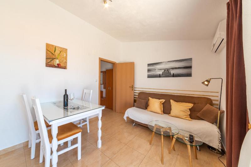 Apartments Kristian - image 18